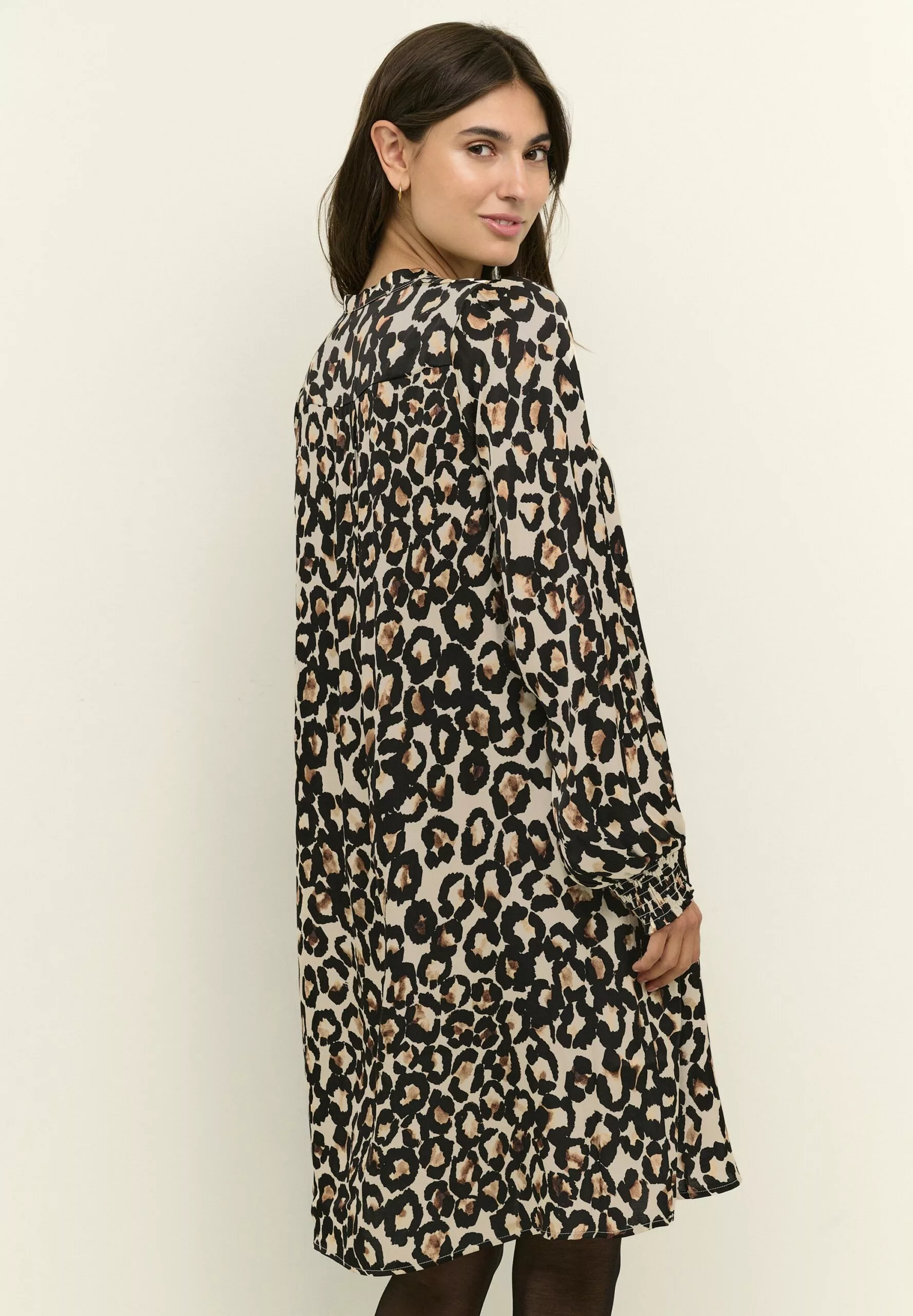 Culture Jurk - Oyster Gray - Afbeelding 3