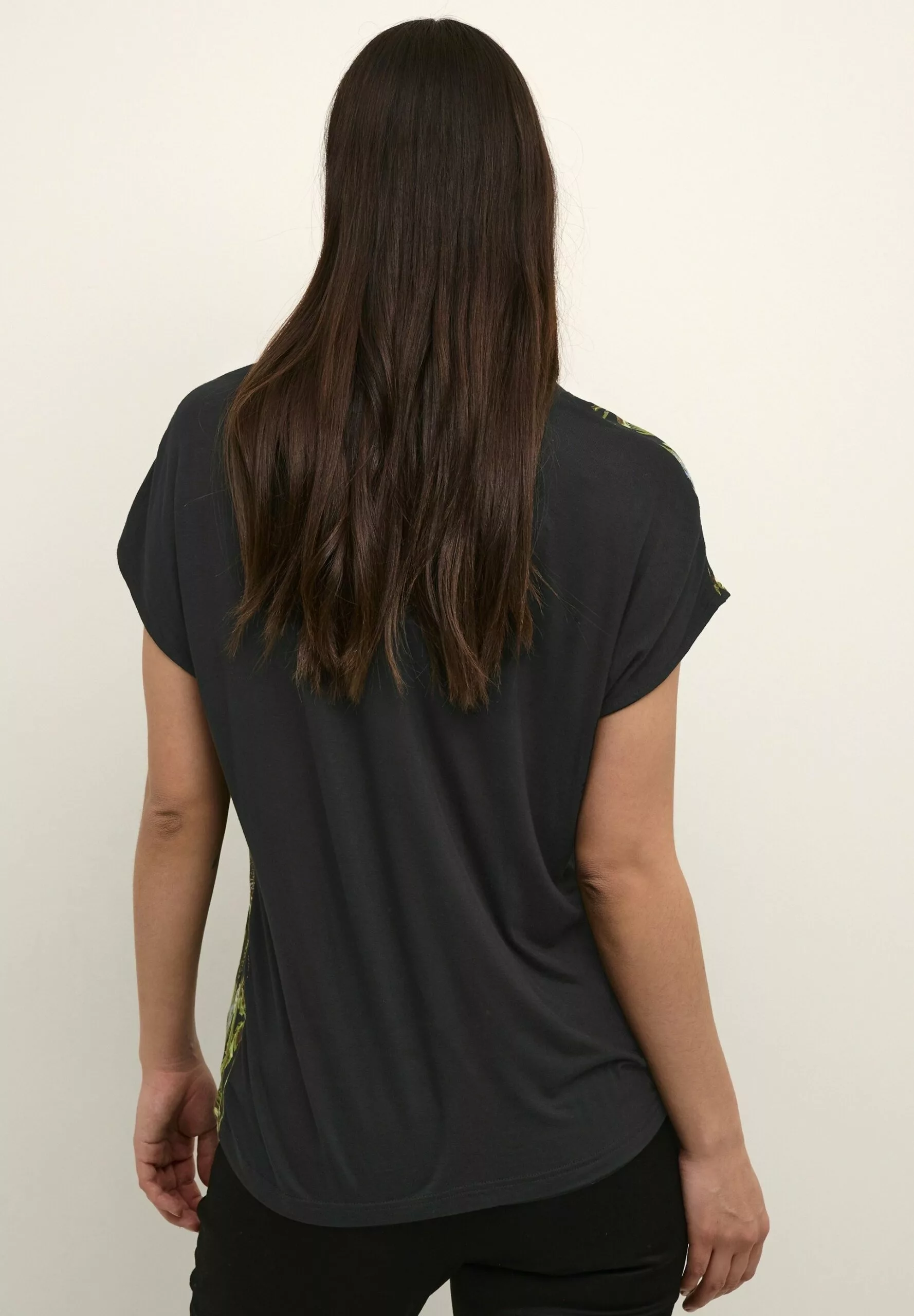 Culture Cutenna Capsleeve - T-Shirt Print - Black - Afbeelding 3