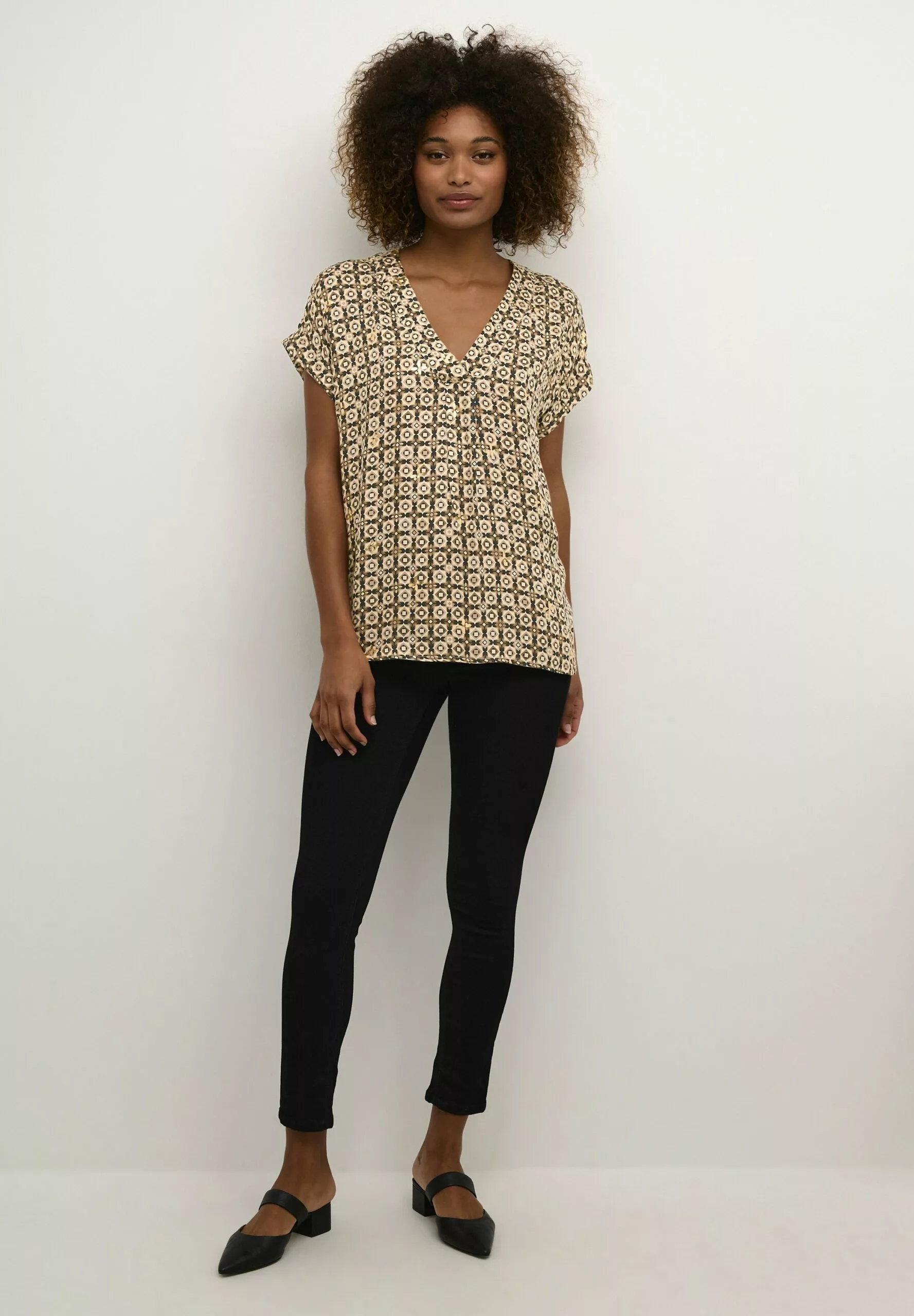 Culture Cutila Capsleeve - Blouse - Dune W Foil - Afbeelding 2