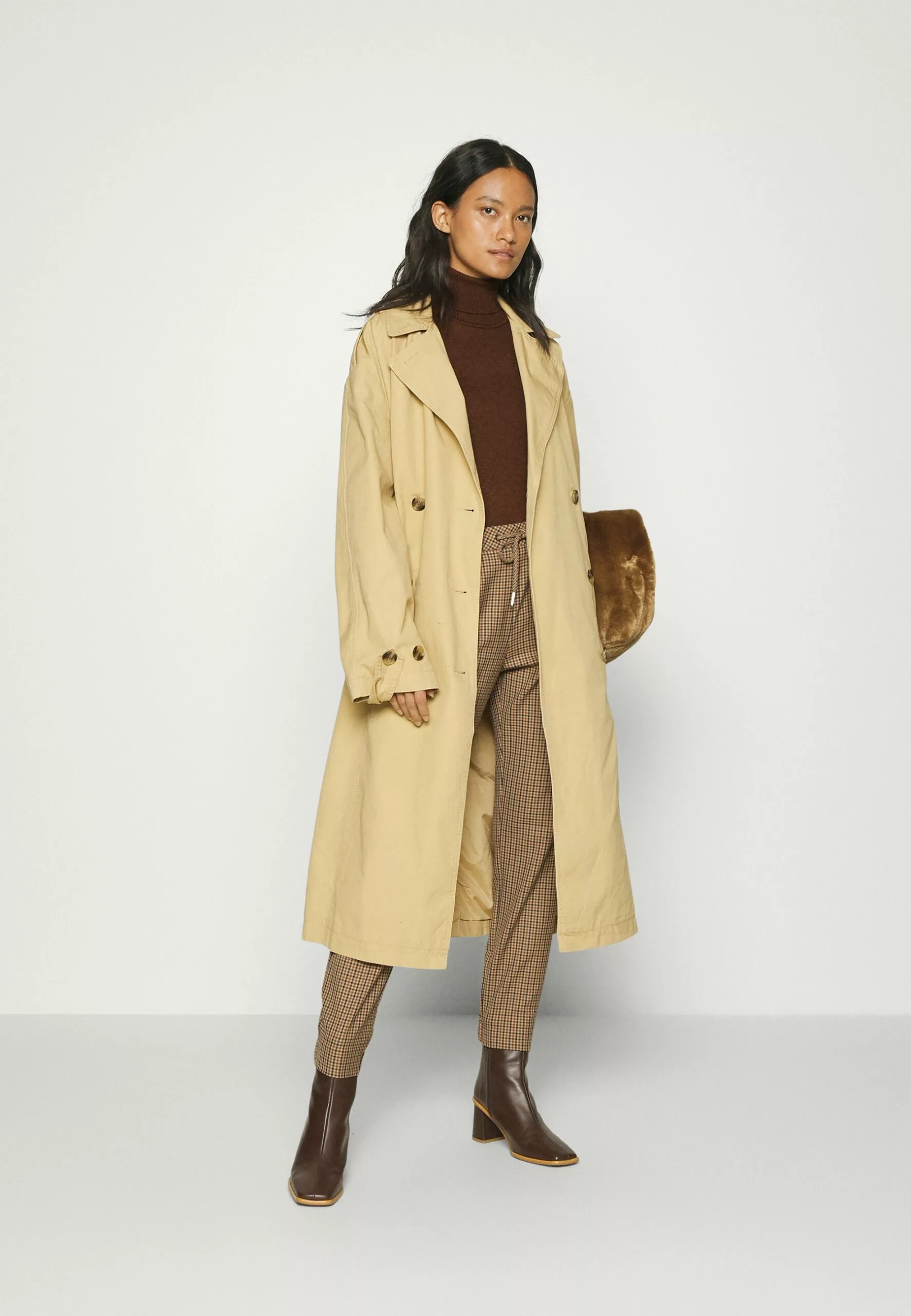 Culture Annemarie Roll Neck - Trui - Potting Soil Melange - Afbeelding 2