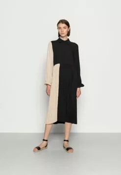 Culture Cubetty- Blousejurk - Black