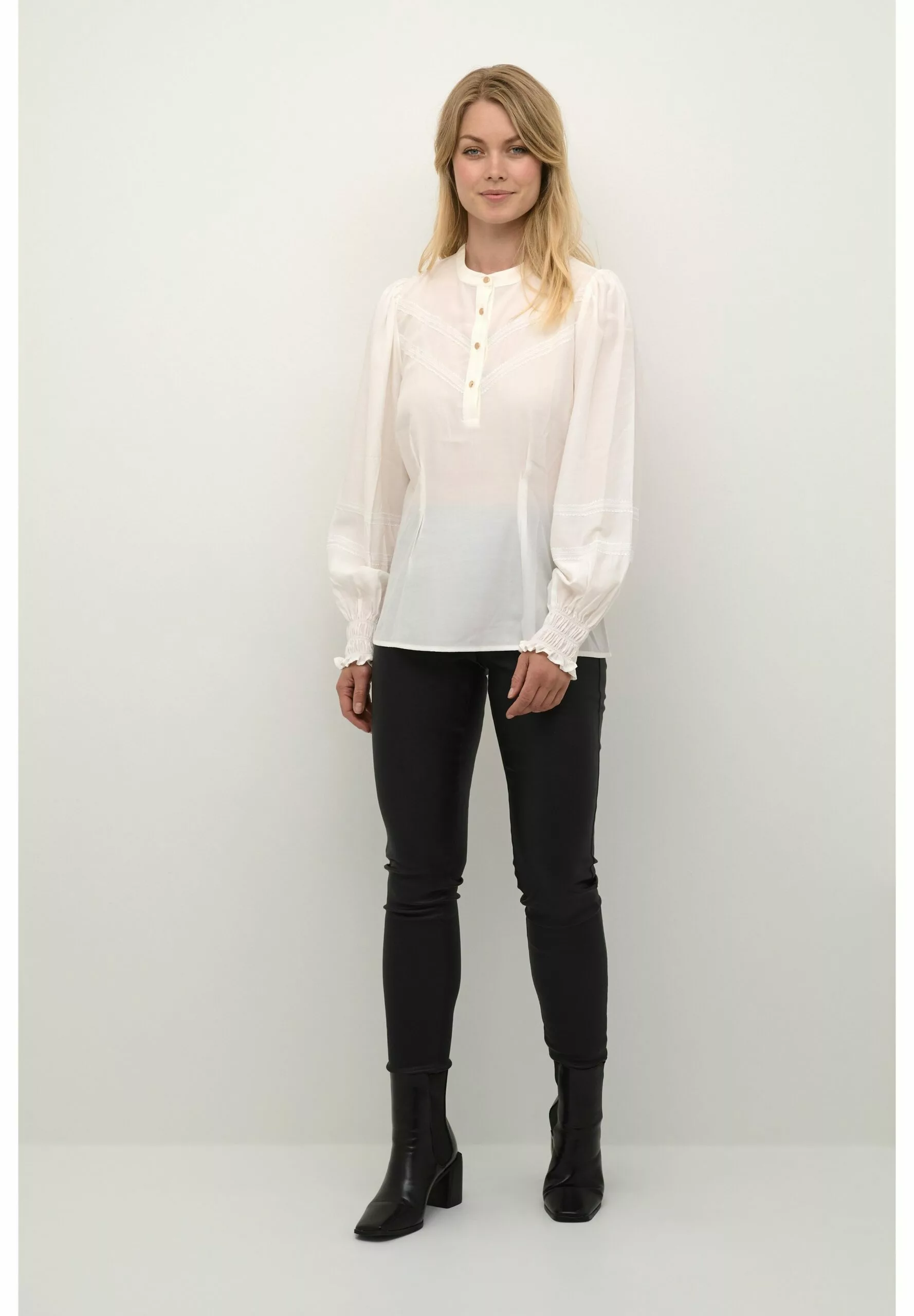 Culture Asmine- Blouse - Spring Gardenia - Afbeelding 4