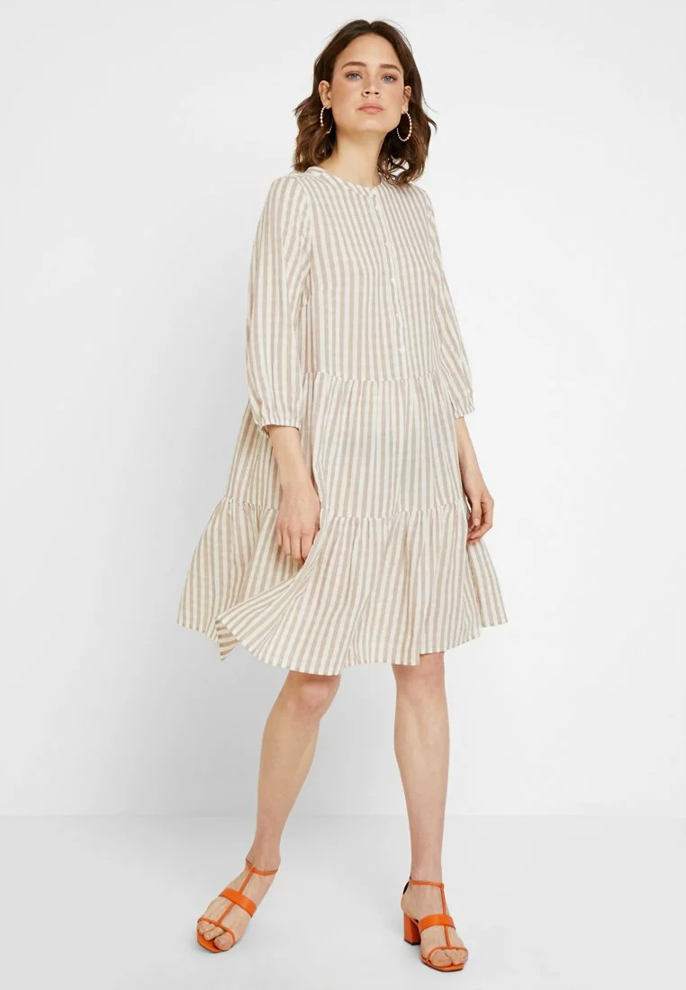 Culture Noor Stripe Dress - Blousejurk - Sand