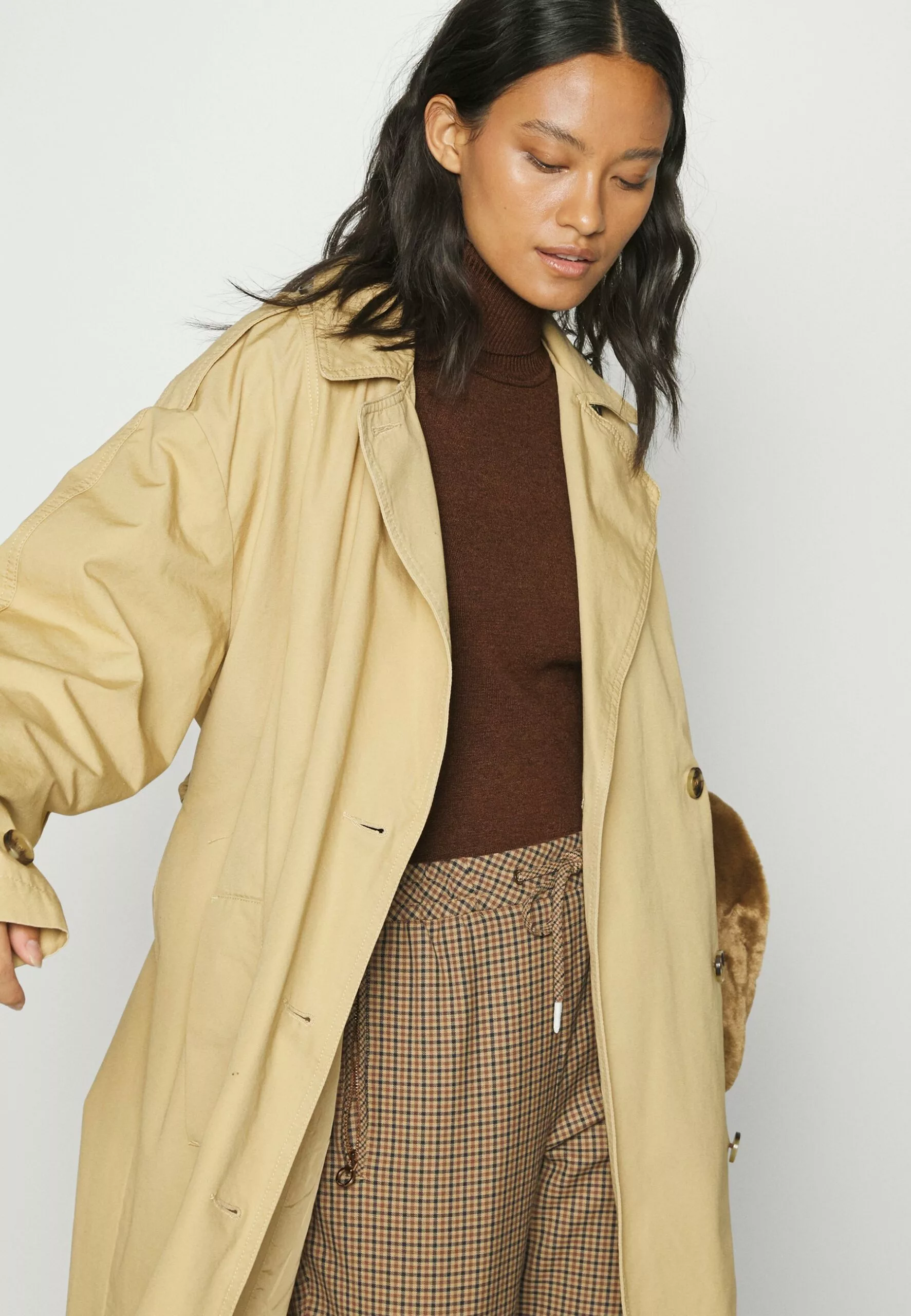 Culture Annemarie Roll Neck - Trui - Potting Soil Melange - Afbeelding 4