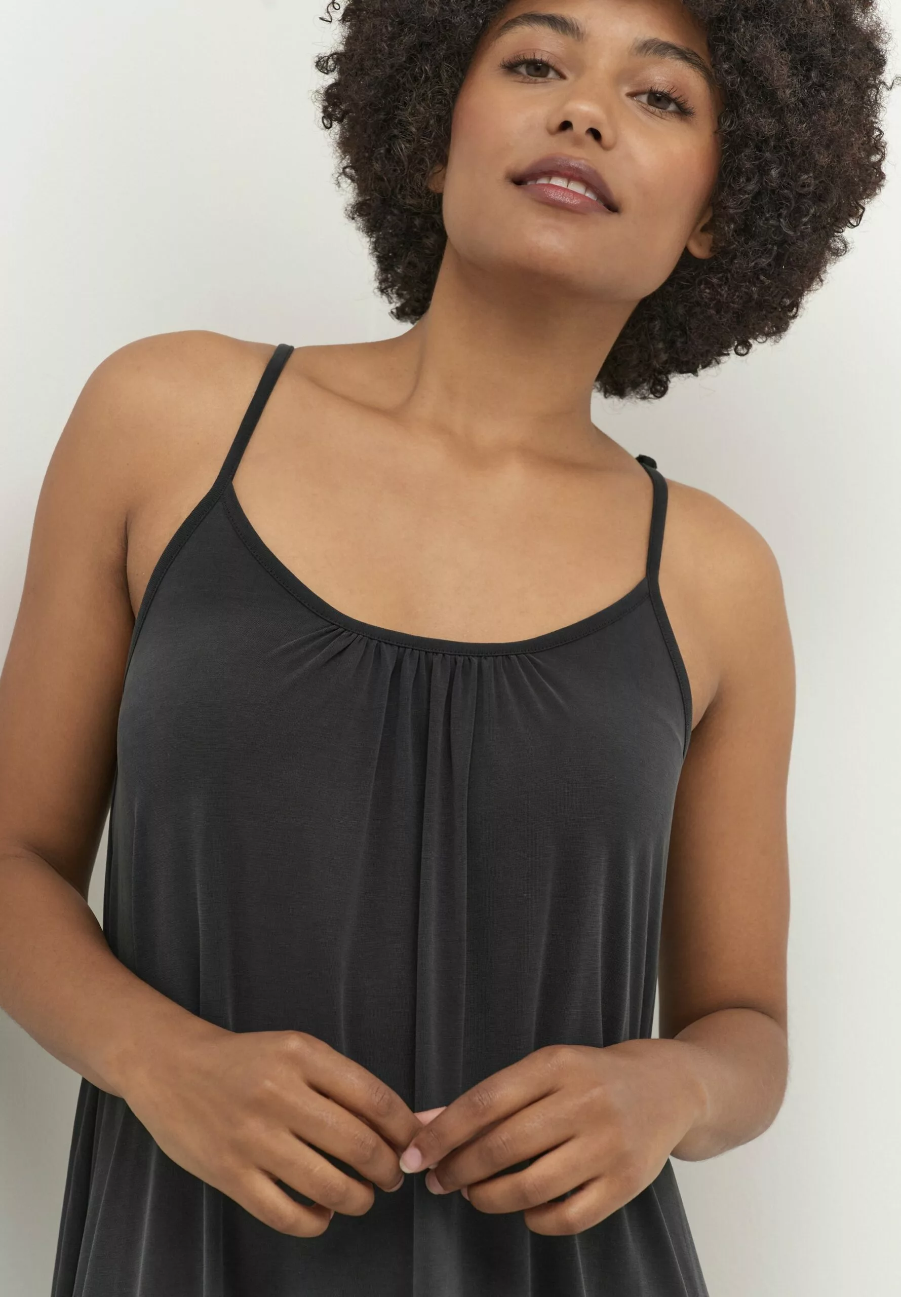 Culture Kajsa Strap - Jerseyjurk - Black Wash - Afbeelding 4