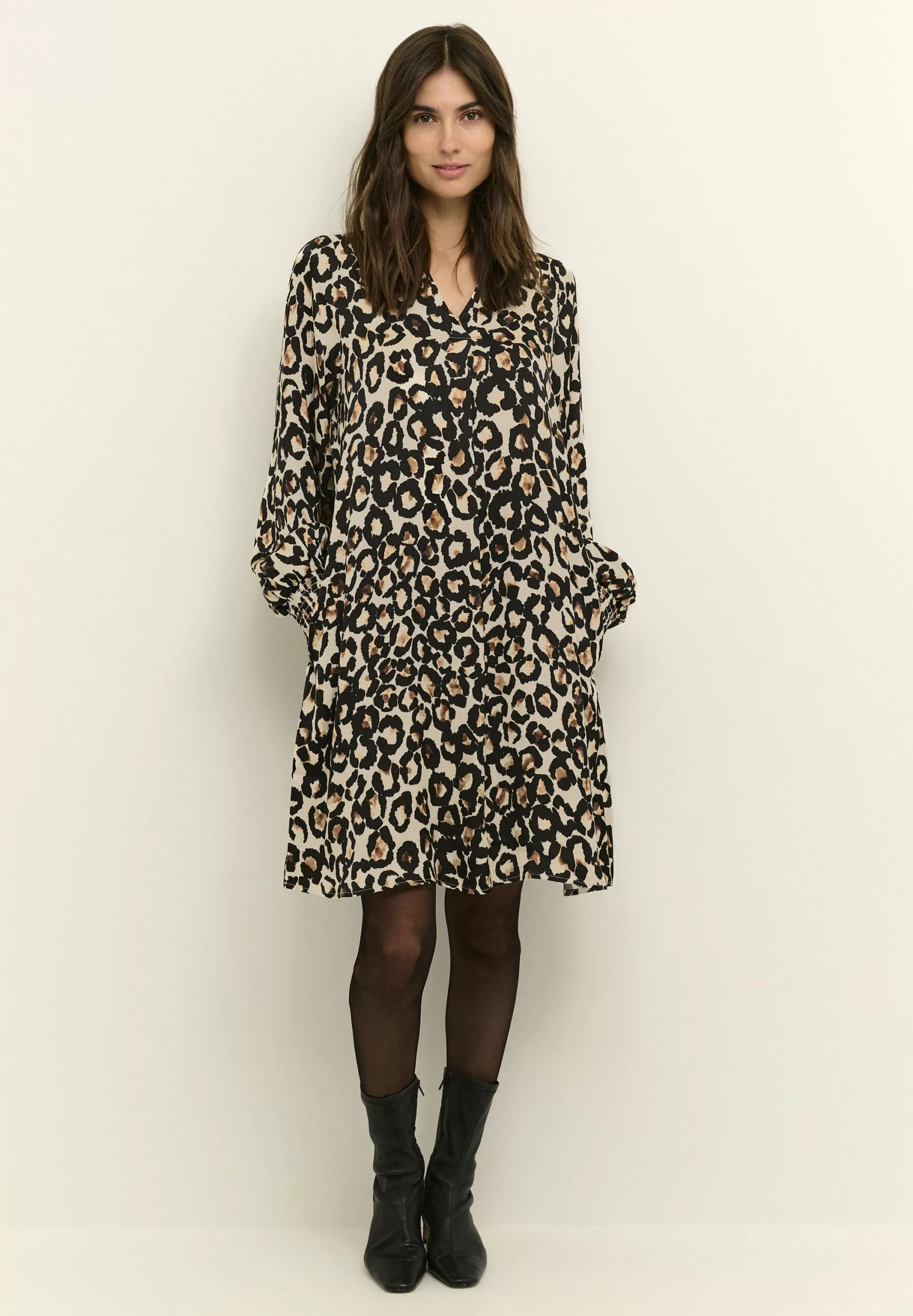 Culture Jurk - Oyster Gray - Afbeelding 2