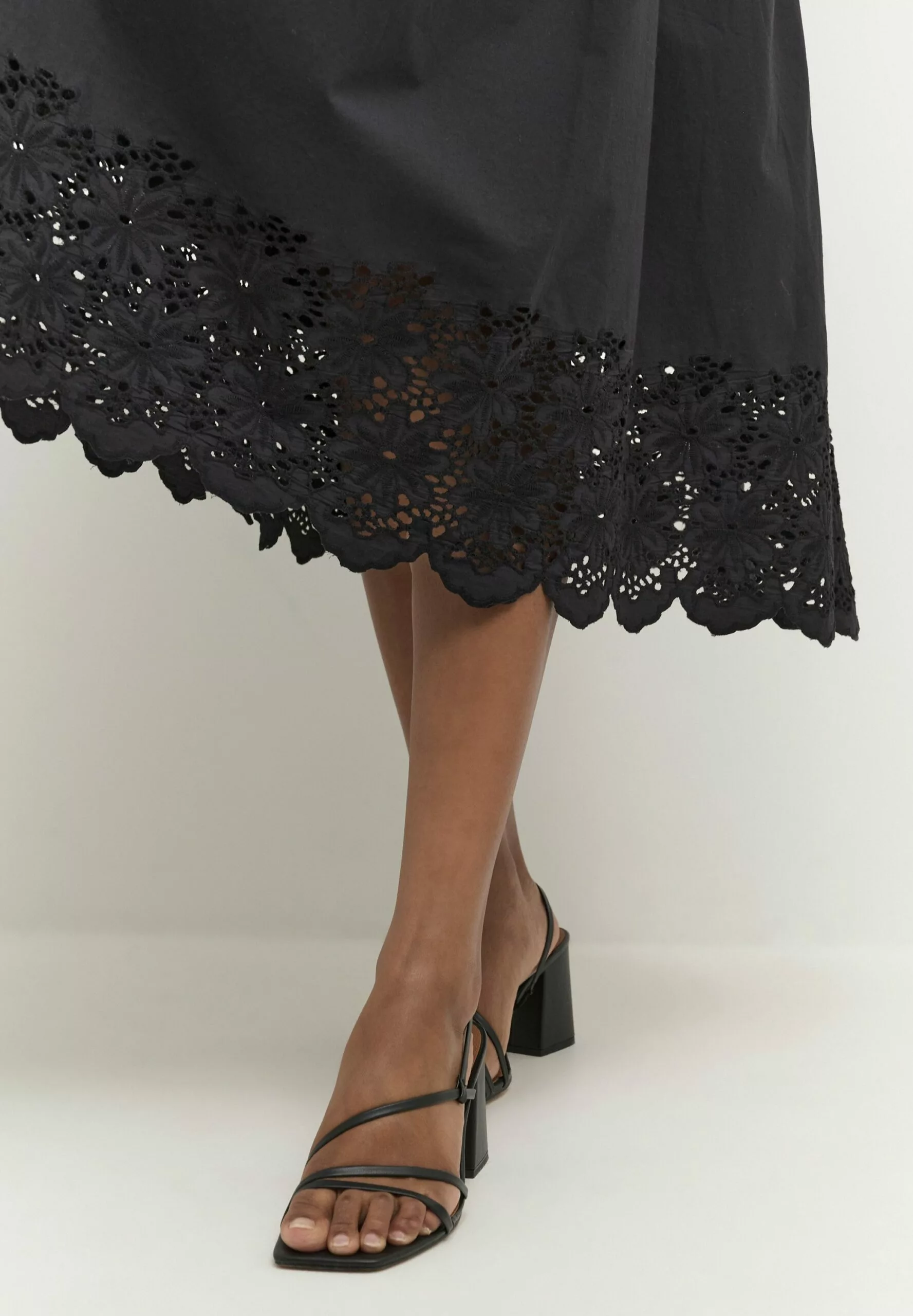 Culture Cuvalda - Jurk - Black - Afbeelding 5