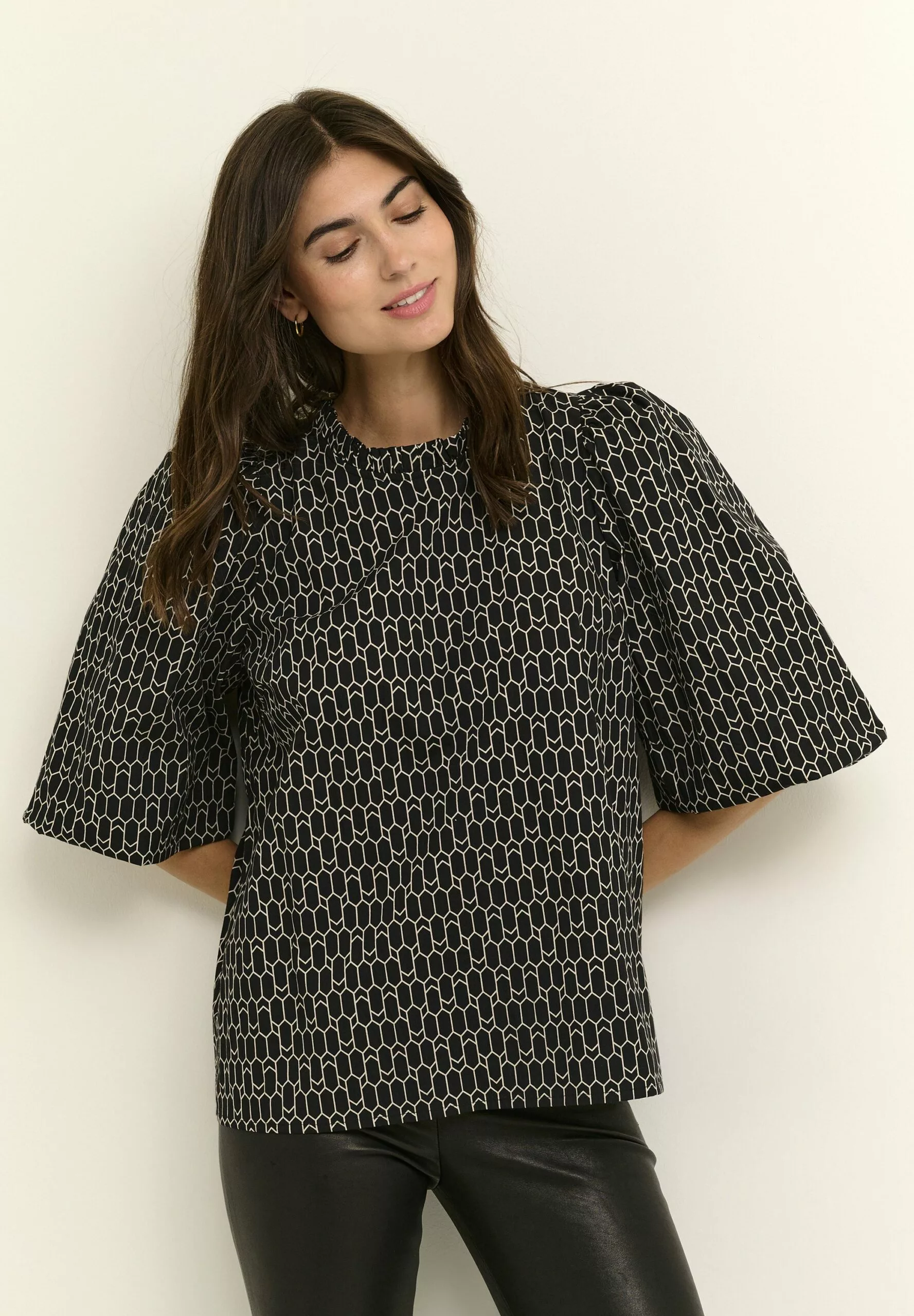 Culture Cuolena- Blouse - Black