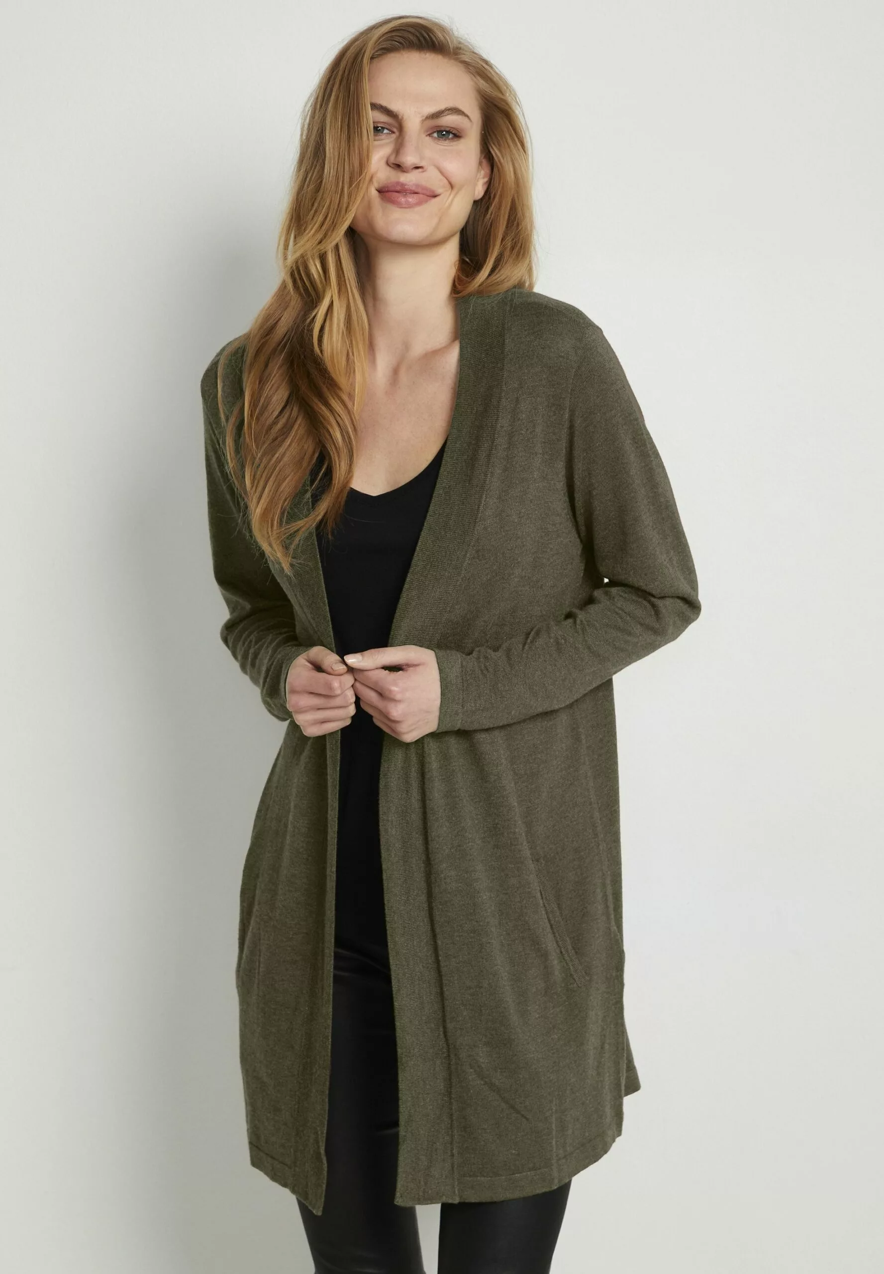 Culture Cuannemarie Long - Vest - Olive Night Melange