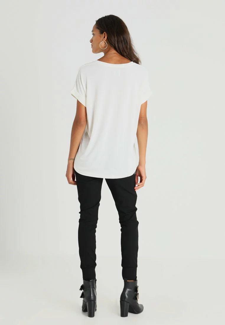 Culture T-Shirt Basic - Spring Gardenia Wash - Afbeelding 3